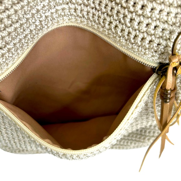The SAK Crocheted Beige Knit Crossbody Bag Adjustable Strap Boho Purse - Picture 7 of 15